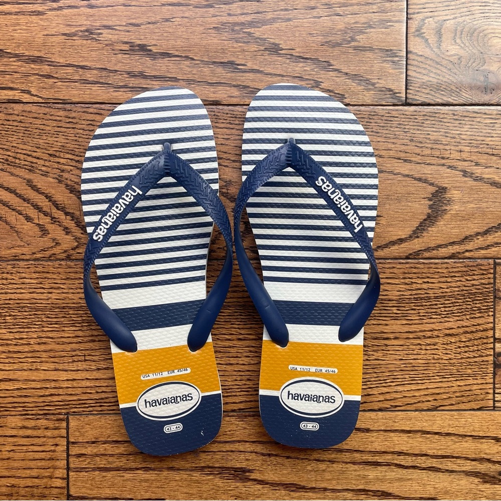Havaianas Blue and Mustard Flip Flops